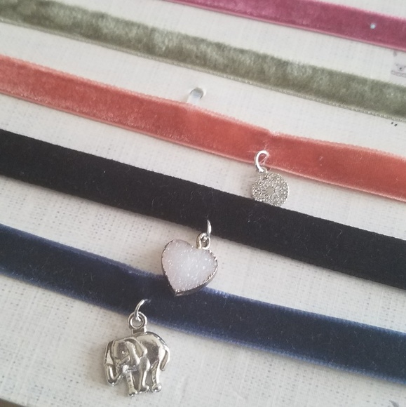 Mudd Variety Velvet Chokers - Picture 2 of 2